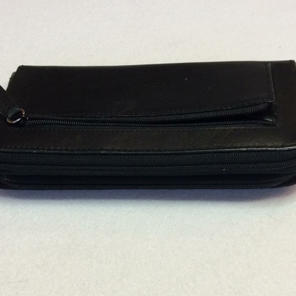 FINAL SALE PRICE CAFE By Marlo Leather Wallet - Picture 3 of 9